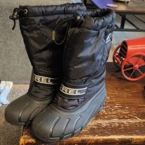 Sorel Black and Gray Insulated Boots